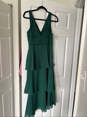 Lulu's Emerald Green Tiered V-Neck Maxi Dress
